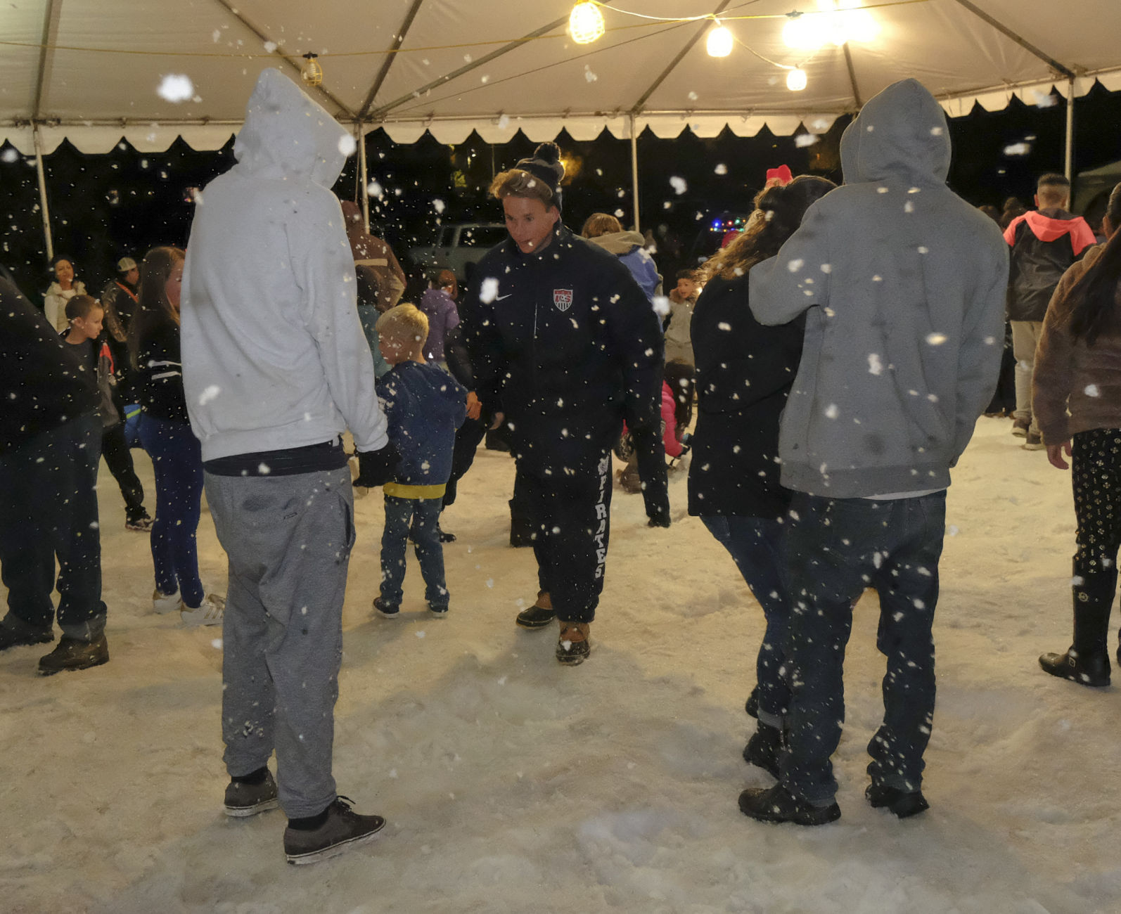 120317 Buellton Winter Fest 18.jpg